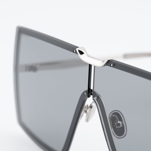 Max Mara MILLER MM0117 16A Sunglasses Palladium Shield Frame, Smoke Lenses main image 4